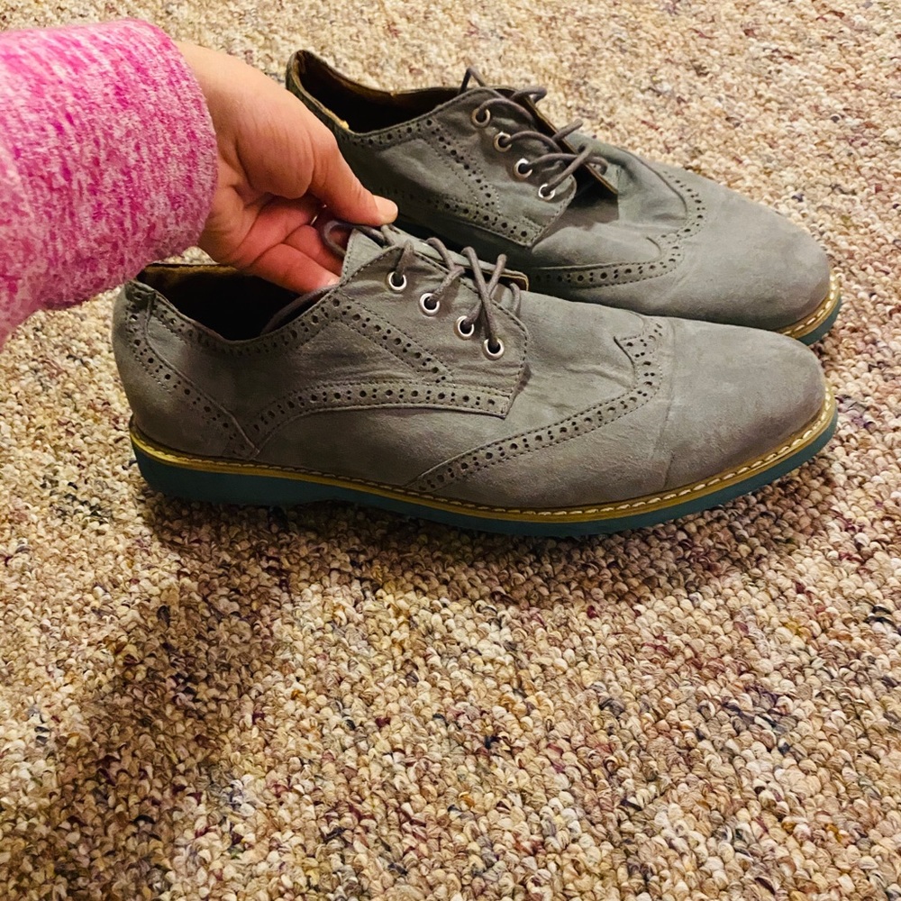 Men’s dress shoe